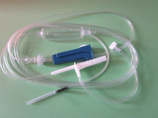 輸液器廠家談談如何制作非PVC輸液器